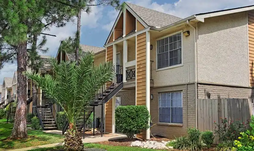 Rental by Apartment Wolf | Eden Pointe | 1307 Wilcrest Dr, Houston, TX 77042 | apartmentwolf.com